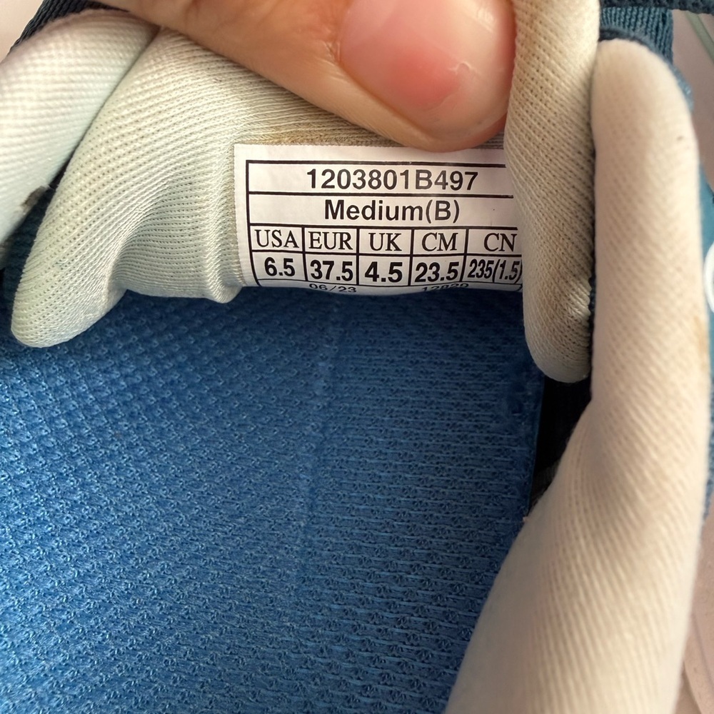 Brooks Ghost 15 Women's Blue and White Athletic Shoes - Picture 8 of 8